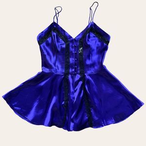 Vintage Victoria’s Secret Gold Label Babydoll Slip